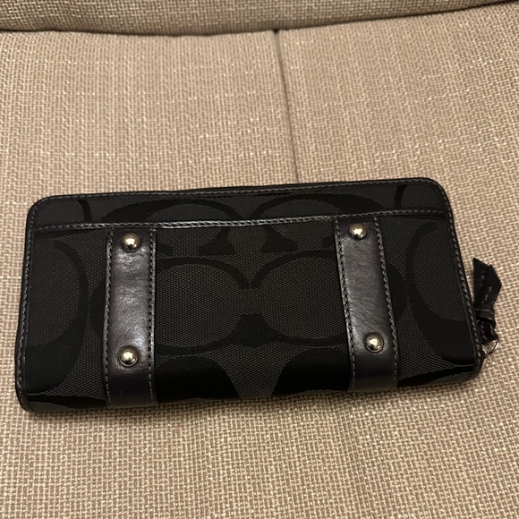 Coach wallet - Picture 4 of 4